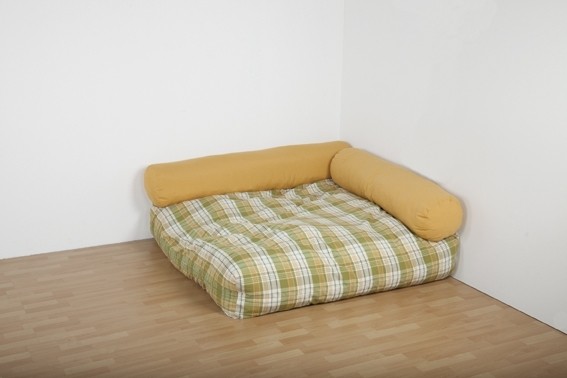 Quadratische Kuschelecke mit Flockenfüllung