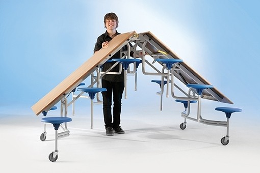 Spaceflex 2.0 Klapptisch mit 12 Sitzen