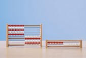 Schülerrechenmaschine System Kühnel 1-20 rot / weiß
