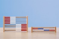 Schülerrechenmaschine System Kühnel 1-100 rot / blau