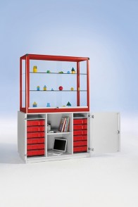Aluvitrine mit Unterschrank