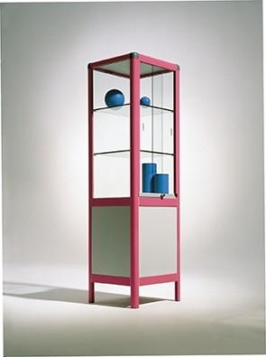 Säulenvitrine