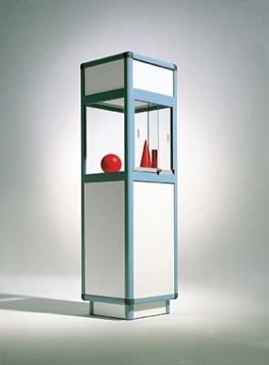 Säulenvitrine