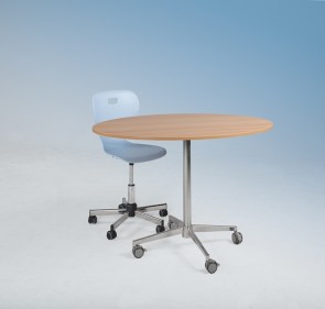 Steh-/Sitztisch