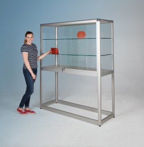 Aluvitrine